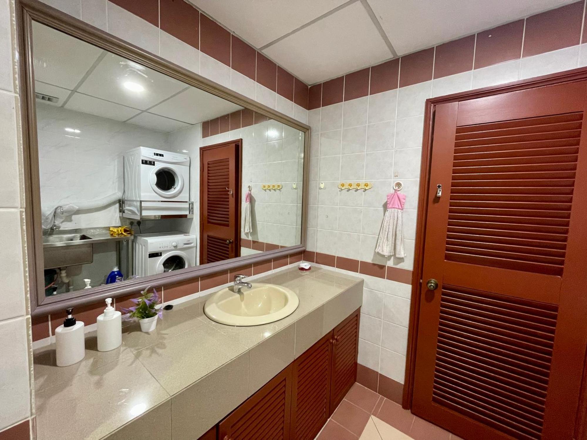 Kuching City Center Riverbank Suites With Marvelous River View Exterior foto
